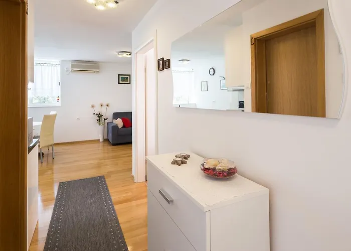Mirjana Apartment